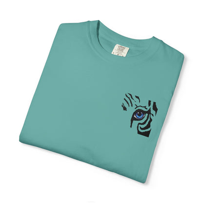 T-Shirt — Minimal Tiger Eye Chest Print