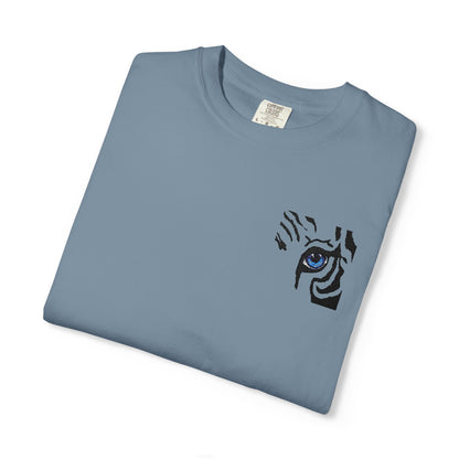 T-Shirt — Minimal Tiger Eye Chest Print