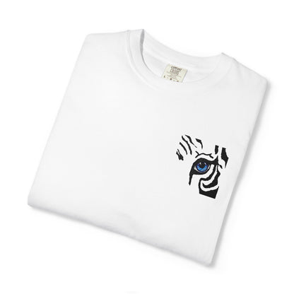T-Shirt — Minimal Tiger Eye Chest Print
